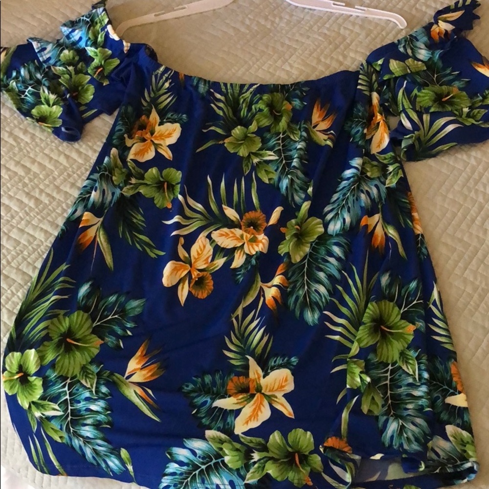 GIRLY & FLIRTY BLUE OFF SHOULDER FLORAL TOP - Picture 3 of 5
